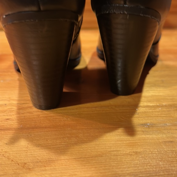 Black Mid Calf Boots - Picture 4 of 5